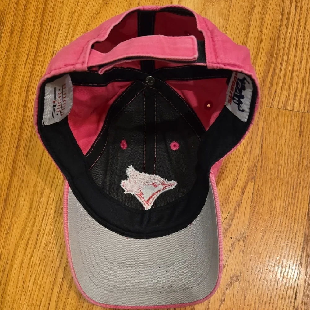 Toronto Blue Jays Pink Baseball Hat - Picture 4 of 4